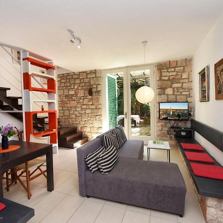 Apartment Andrea Old Town Porec Exterior photo