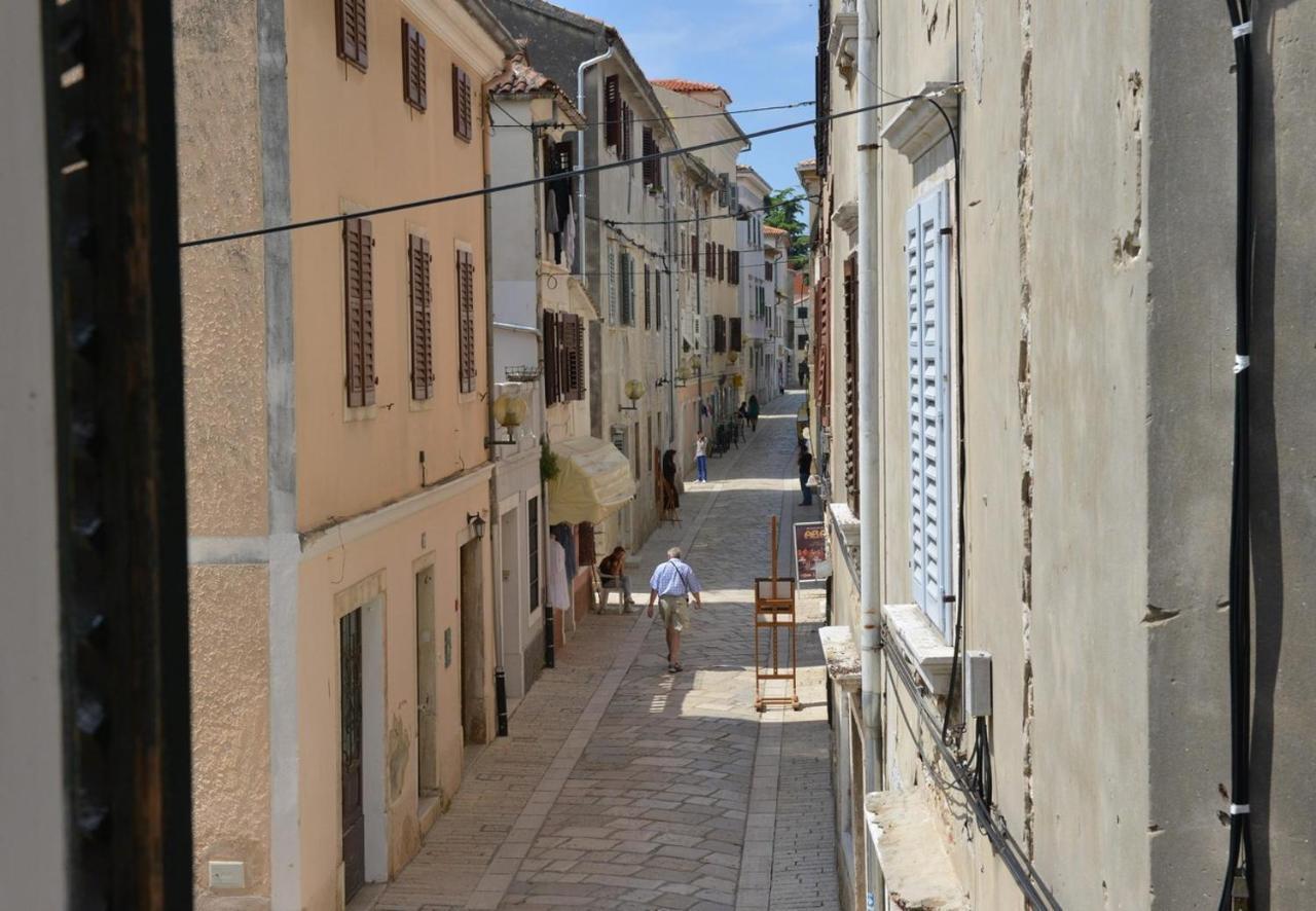 Apartment Andrea Old Town Porec Exterior photo